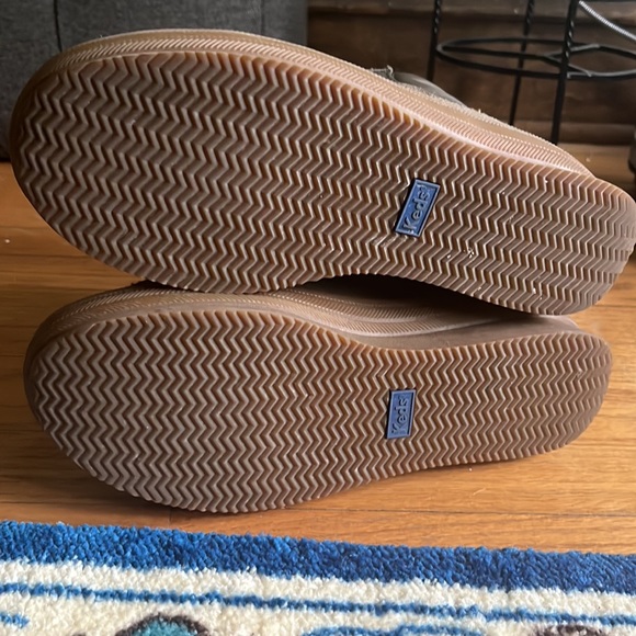 Keds Midland Water-Resistant Boot
Size: 10 - Picture 2 of 3